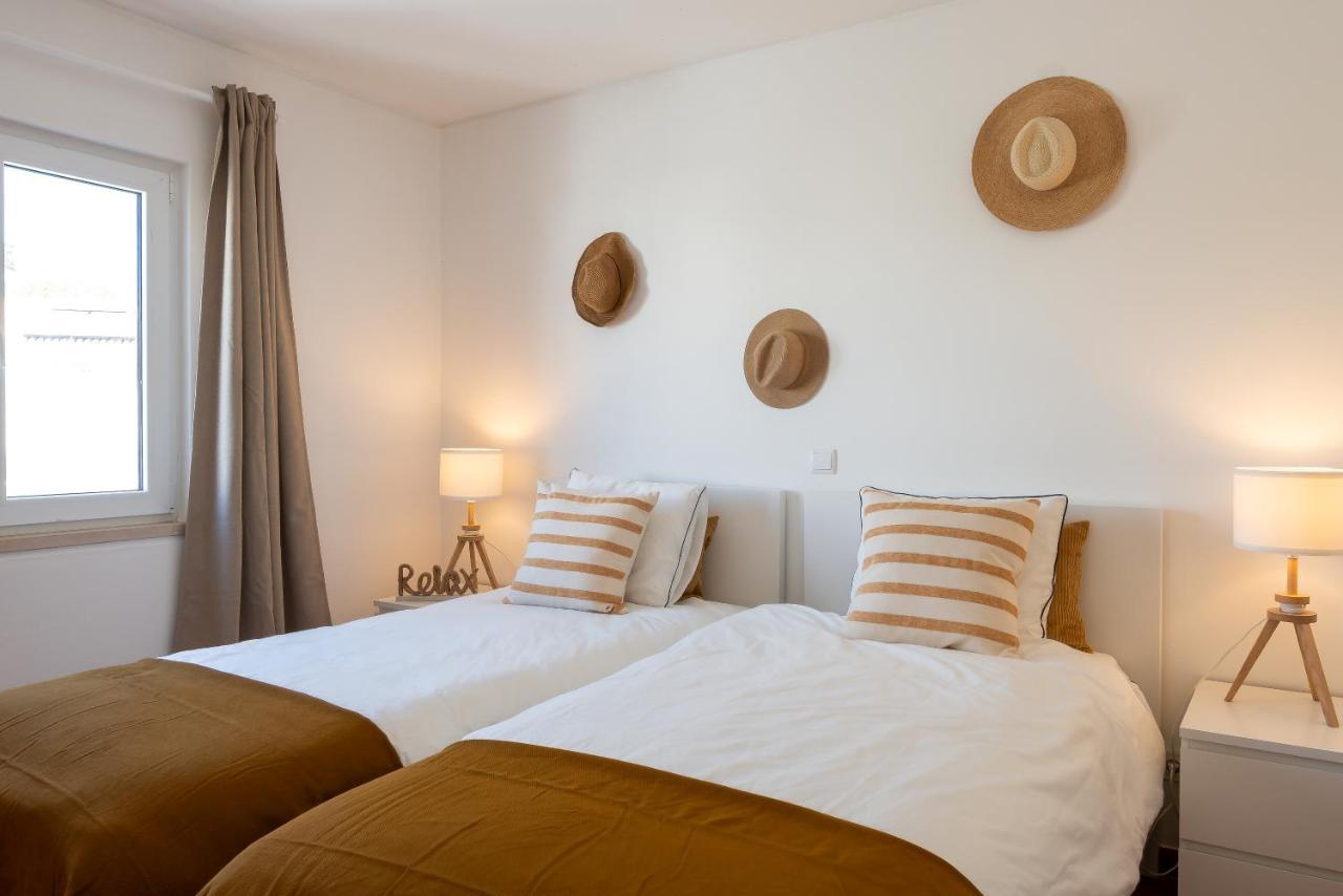 Beach Villa With Ocean View And Rooftop Cinema Guia  Ngoại thất bức ảnh
