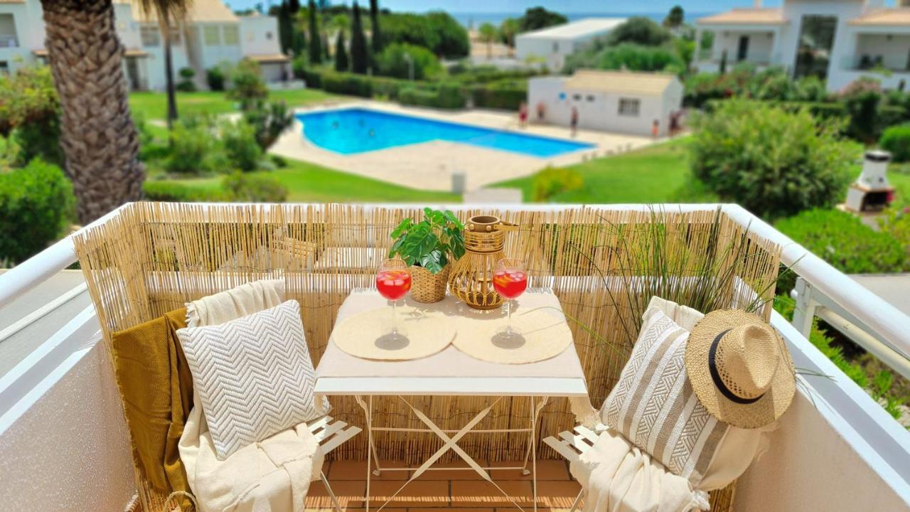 Beach Villa With Ocean View And Rooftop Cinema Guia  Ngoại thất bức ảnh